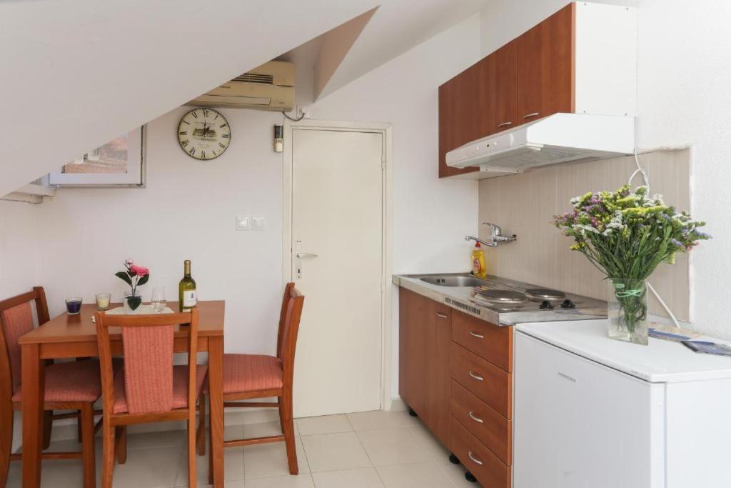 City Center Apartment Larica Dubrovnik Exteriör bild
